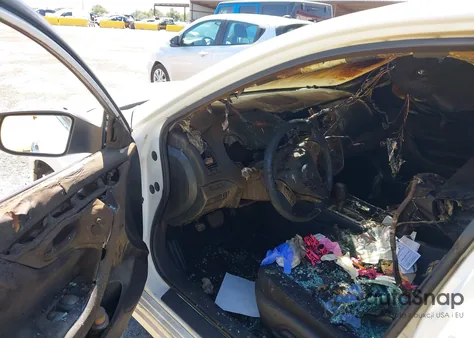 2016 Nissan Altima 2.5/2.5 S/2.5 Sl/2.5 Sr/2.5 Sv z USA, uszkodzony, nr VIN 1N4AL3AP9GC227923